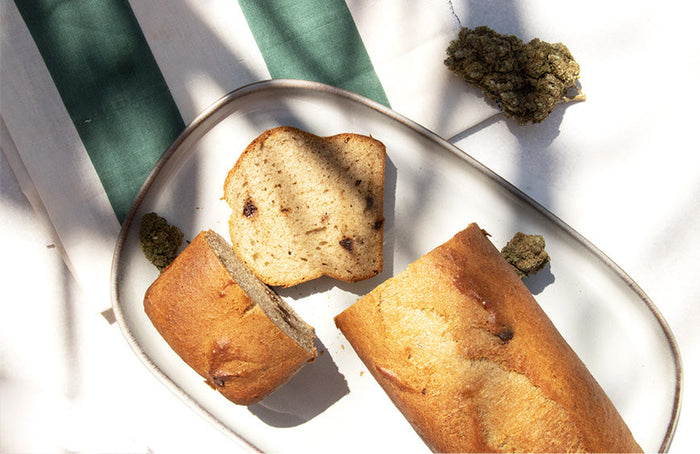 Receta: deléitese con nuestro Pan de plátano con CBD