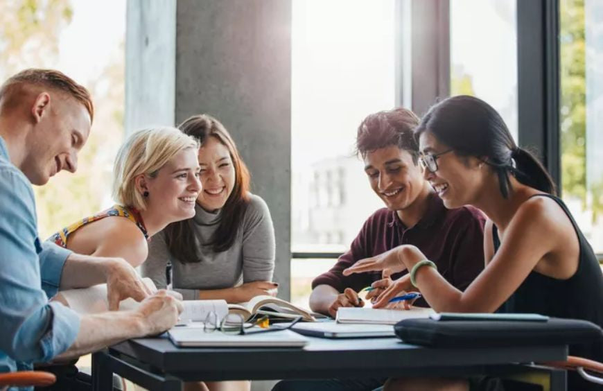 Estudiantes: cómo puede ayudarles el CBD en sus estudios