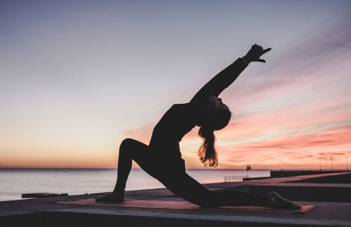 Yoga y CBD: una combinación ganadora